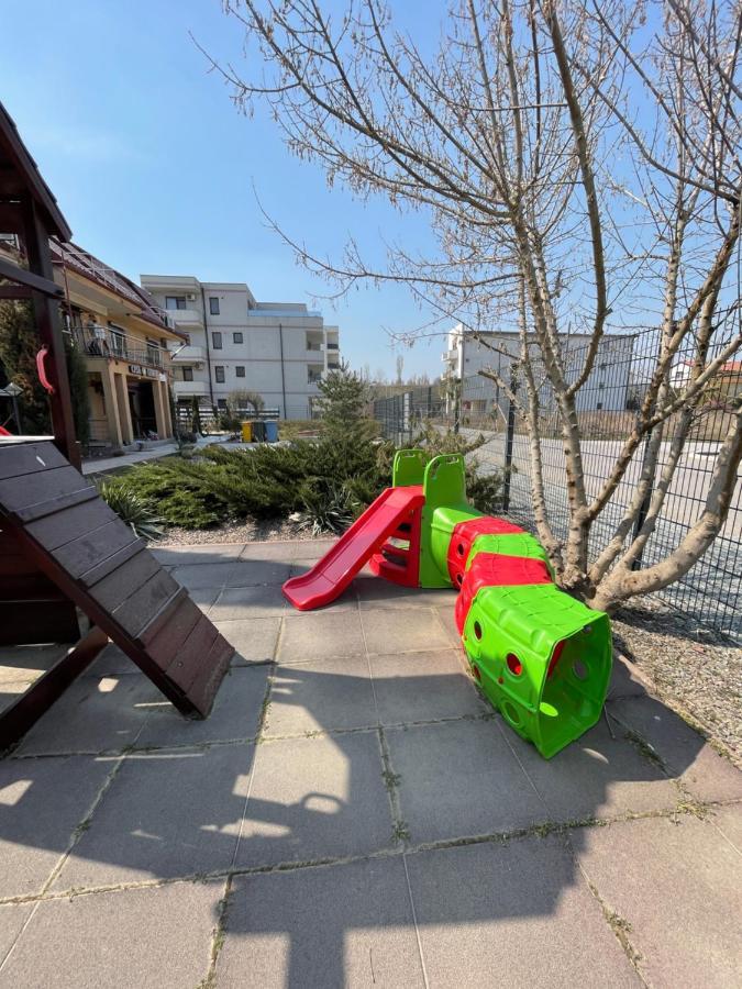 فندق Ametist Casa Leului Năvodari المظهر الخارجي الصورة