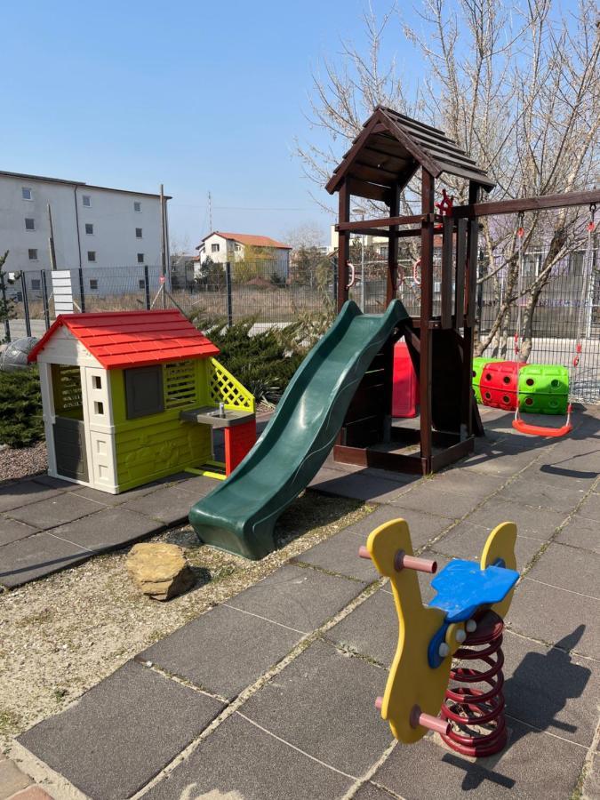 فندق Ametist Casa Leului Năvodari المظهر الخارجي الصورة